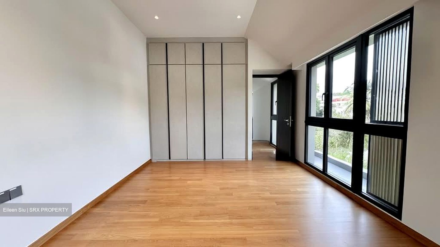 Greenbank Park (D21), Semi-Detached #629731931